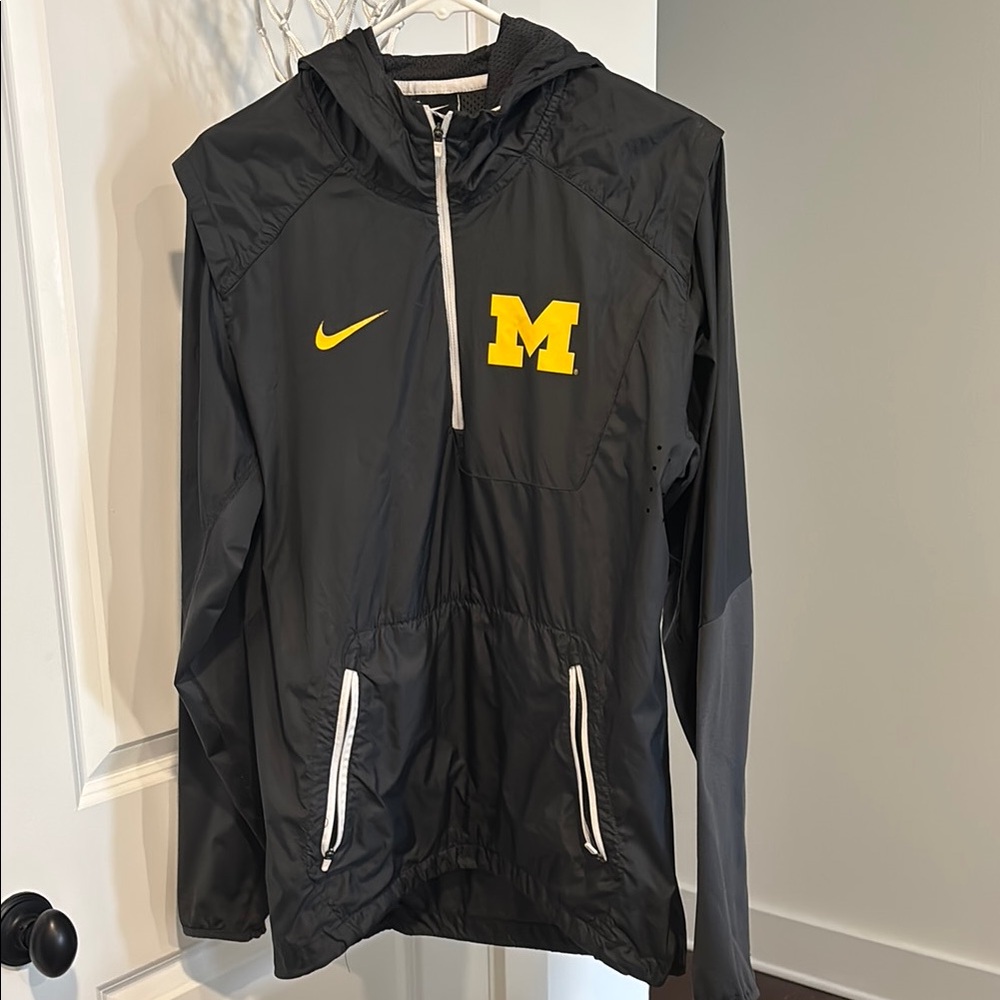 Nike Michigan Windbreaker Half Zip